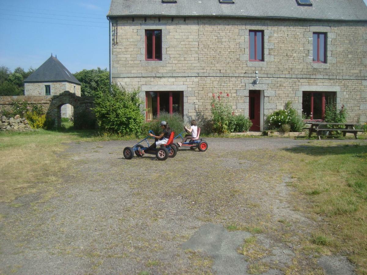 Kerbave Braz Villa Plouzélambre Buitenkant foto